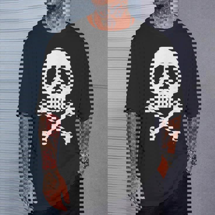 頭蓋骨、宇宙海賊、船長、パーティー、ハロウィーン、カーニバル Tシャツ 彼への贈り物