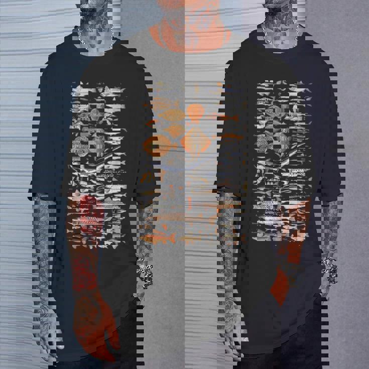 魚の概要と名前。 Tシャツ 彼への贈り物