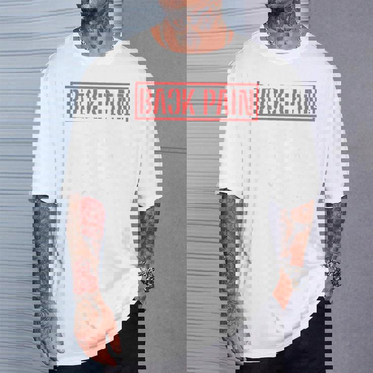 Back Pain In This Area On The Back Tシャツ 彼への贈り物