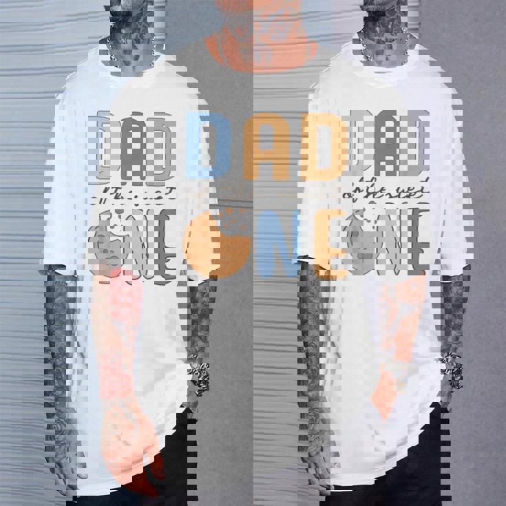 Dad Of Theweet One クッキーとミルク 1歳の誕生日パーティー Tシャツ 彼への贈り物