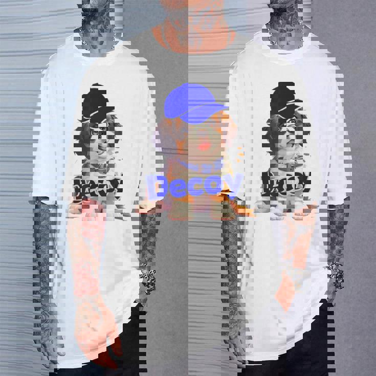 Decoy 愛犬 子犬 デコピン Decoy Kooikerhondje Puppy Tシャツ 彼への贈り物