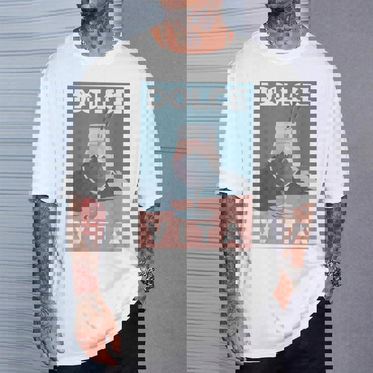 Dolceita Aesthetic Painting Italia Mountains Hikingpritz Tシャツ 彼への贈り物