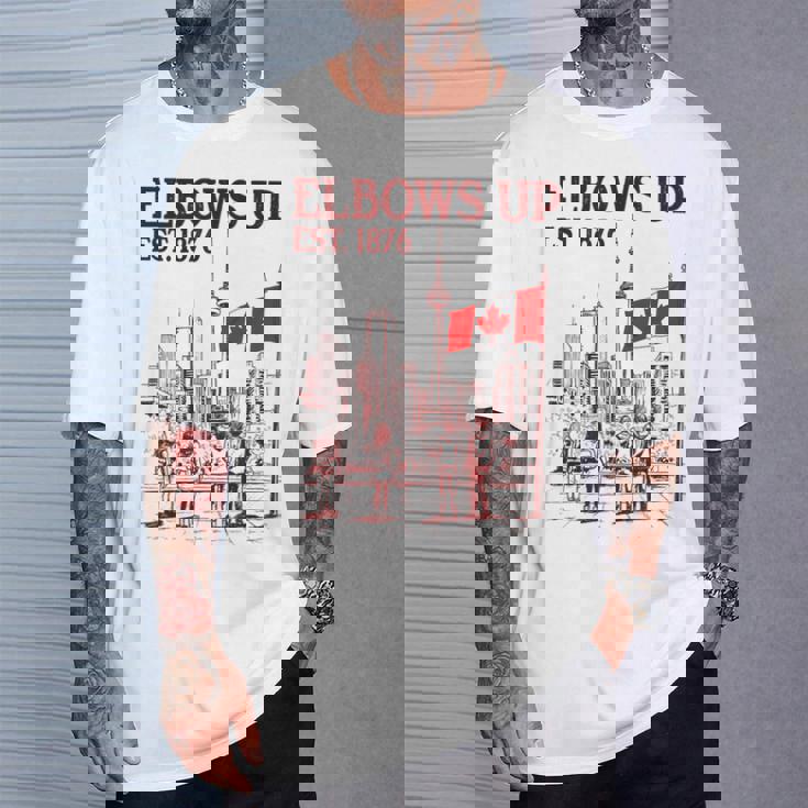 Elbows Up Canada Est 1867 カナダ国旗 カナダ地図 カナダ Tシャツ 彼への贈り物