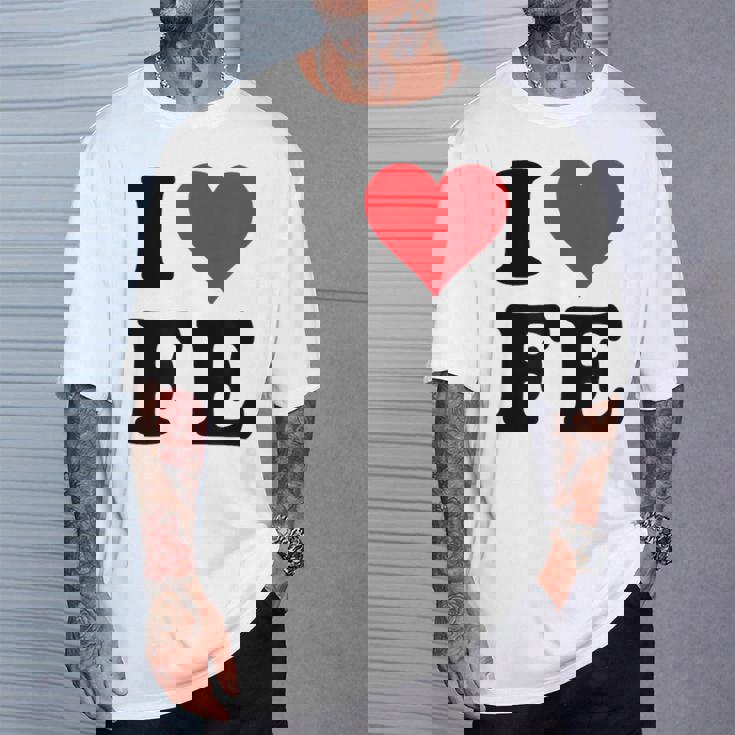 I Heart Fe Initials I Love FE First And Last Name F E Tシャツ 彼への贈り物