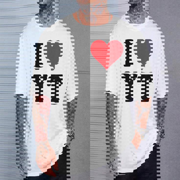 I Heart Yt Initials I Love YT First And Last Name YTシャツ 彼への贈り物