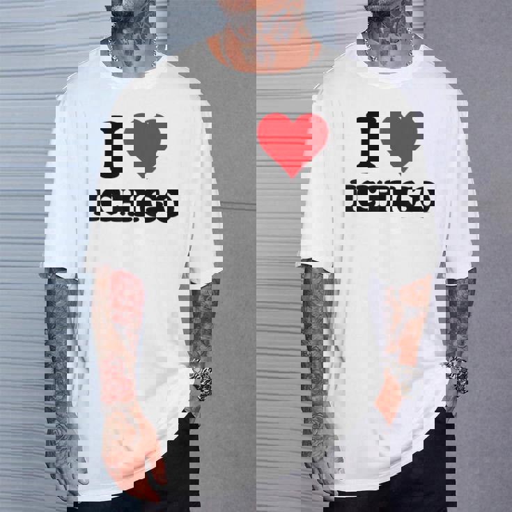 I Heart いちご ファーストネーム I Love パーソナライズ Tシャツ 彼への贈り物