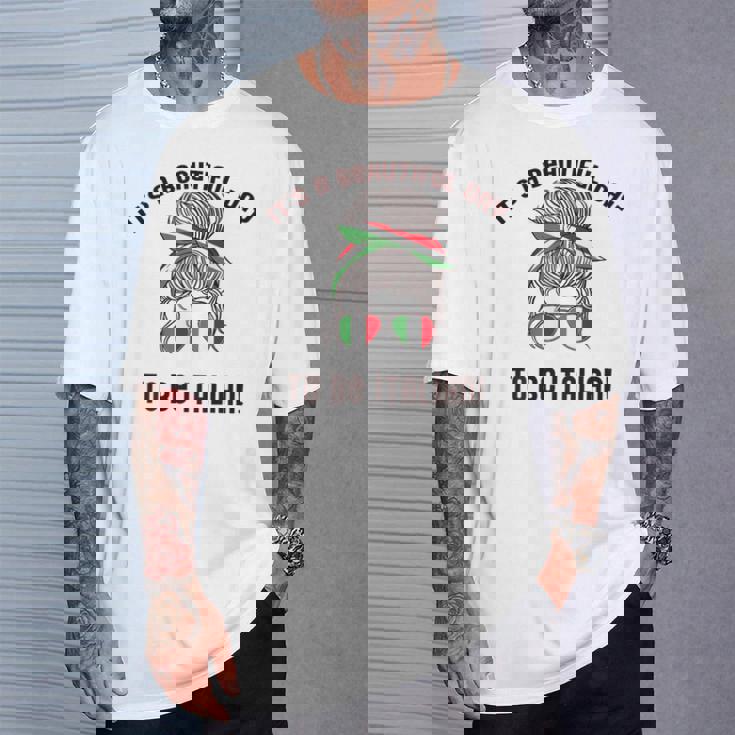 It's A Beautiful Day To Be Italian イタリア国旗 ミーム 背面に Tシャツ 彼への贈り物