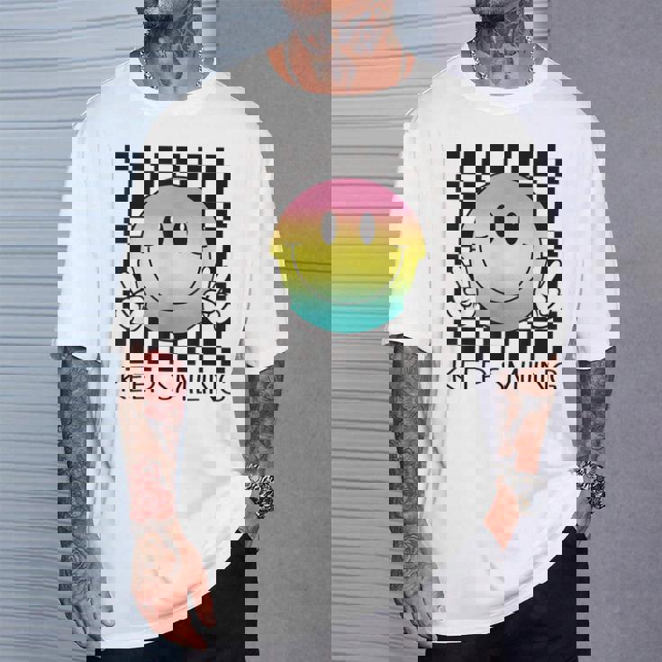 Keepmiling キュート 面白い ハッピー 平和 笑顔 ポジティブ Tシャツ 彼への贈り物