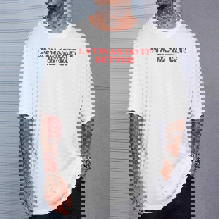Latinas Do It Better Y2k Aesthetic Tシャツ 彼への贈り物