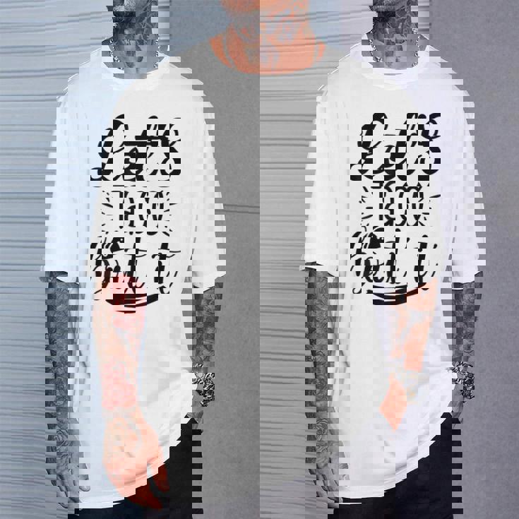 Let's Taco Bout It 面白い メキシコ料理 タコス シンコ・デ・マヨ Tシャツ 彼への贈り物