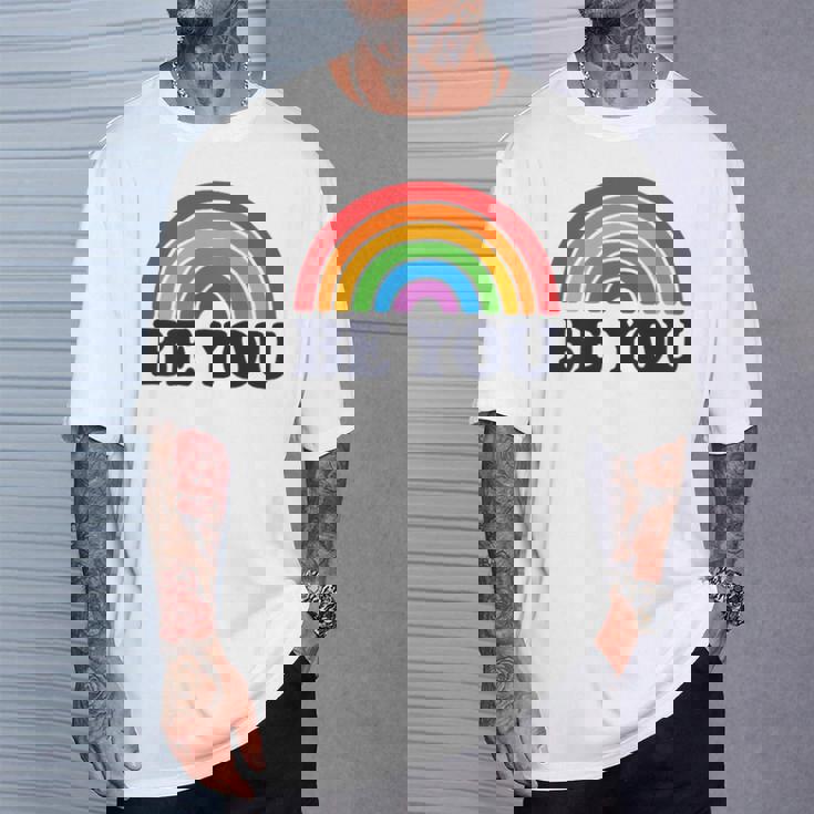 Lgbtq Be You Pocket Gay Pride Lgbt Ally Rainbow Flagintage Tシャツ 彼への贈り物