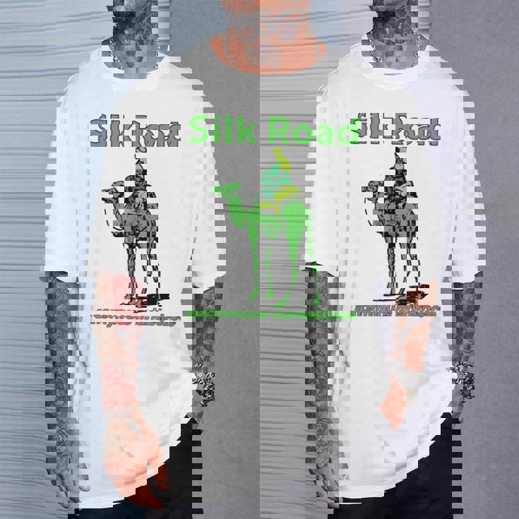 Silk Road 匿名マーケットプレイス キャメル ダークウェブ 暗号 Btc Tシャツ 彼への贈り物