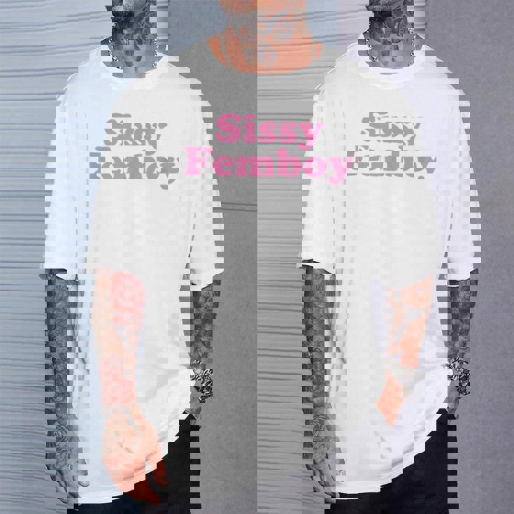 Sissy Femboy Crossdressing Aesthetic Tシャツ 彼への贈り物