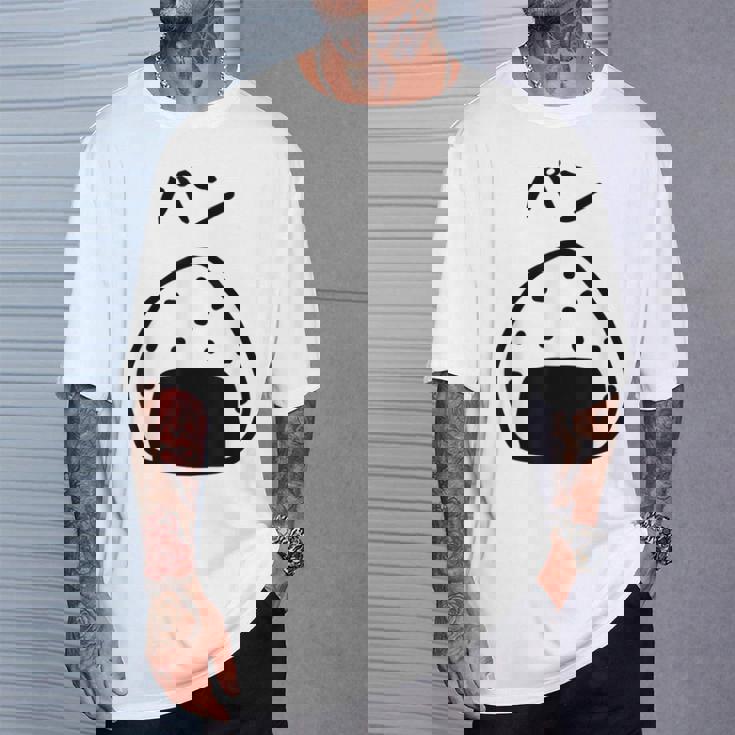 【パン】おにぎり、ご飯、白米、面白い、かわいい、受けターゲット、笑う、面白い Tシャツ 彼への贈り物