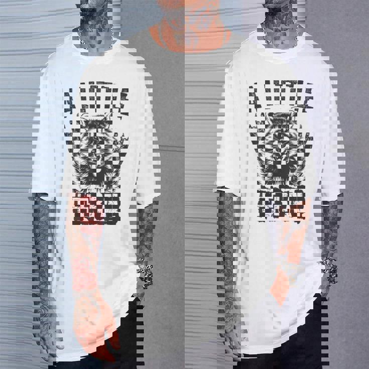 おもしろいアライグマのグラフィック 小さなフェラル 幼児 男の子 女の子 フェラル Tシャツ 彼への贈り物