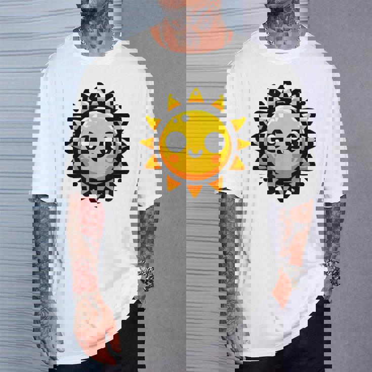 かわいい 漫画 太陽 放射 オレンジ イエロー 愛らしい Tシャツ 彼への贈り物