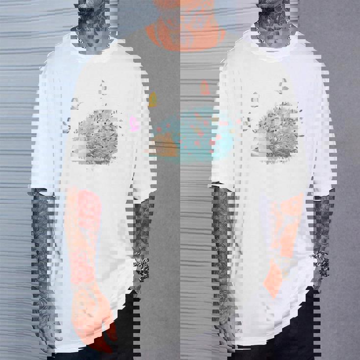 かわいいハリネズミ蝶 ティーンエイジガールギフト Tシャツ 彼への贈り物