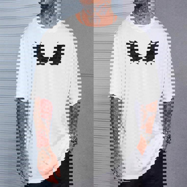 かわいいハロウィンブラックコウモリの羽 Tシャツ 彼への贈り物