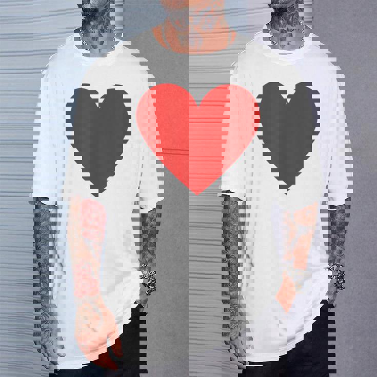 かわいい赤ミニマリスト ハート Tシャツ 彼への贈り物