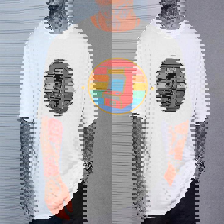 アーケード ゲーマー ビデオゲーム レトロ ゲーマー 長袖tシャツ Tシャツ 彼への贈り物