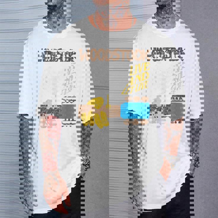 ウッドストック・ライブ・アンド・レット・ライブ Tシャツ 彼への贈り物