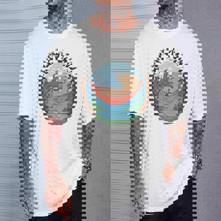 カピバラ 寝るデザイン カピバラ 飼い主 動物好き Tシャツ 彼への贈り物