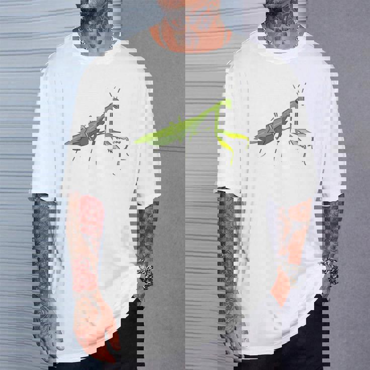 カマキリの虫バッタ カマキリの虫バッタ カマキリの虫バッタ Tシャツ 彼への贈り物