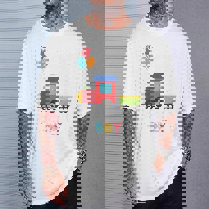 キッズ かっこいいチュー 3歳バースデーボーイ可愛い電車好き Tシャツ 彼への贈り物