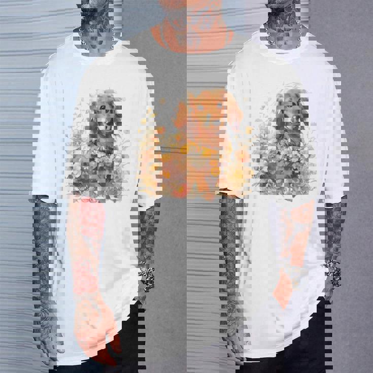 クリーム色の花のダックスフント 愛らしいミニドキシー犬 Tシャツ 彼への贈り物