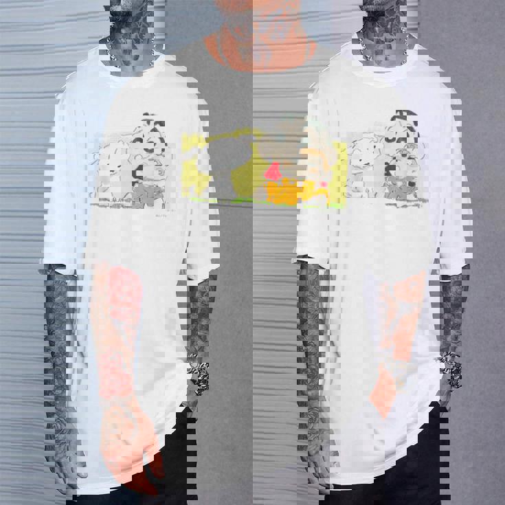 クレヨンしんちゃん 「ひまわり抱っこ」しんちゃん Tシャツ 彼への贈り物