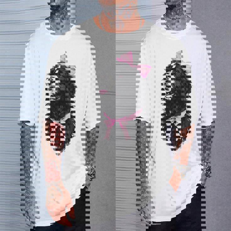 コケット リボン ニューファンドランド 犬 犬 ママ ピンクリボン 女の子 Tシャツ 彼への贈り物