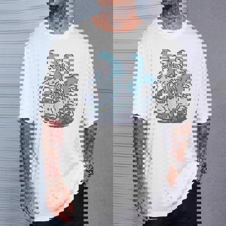 サメがたくさんトラックに Tシャツ 彼への贈り物