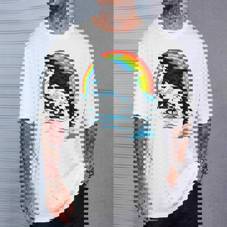 シャチ。シャチホエールウォッチング Tシャツ 彼への贈り物