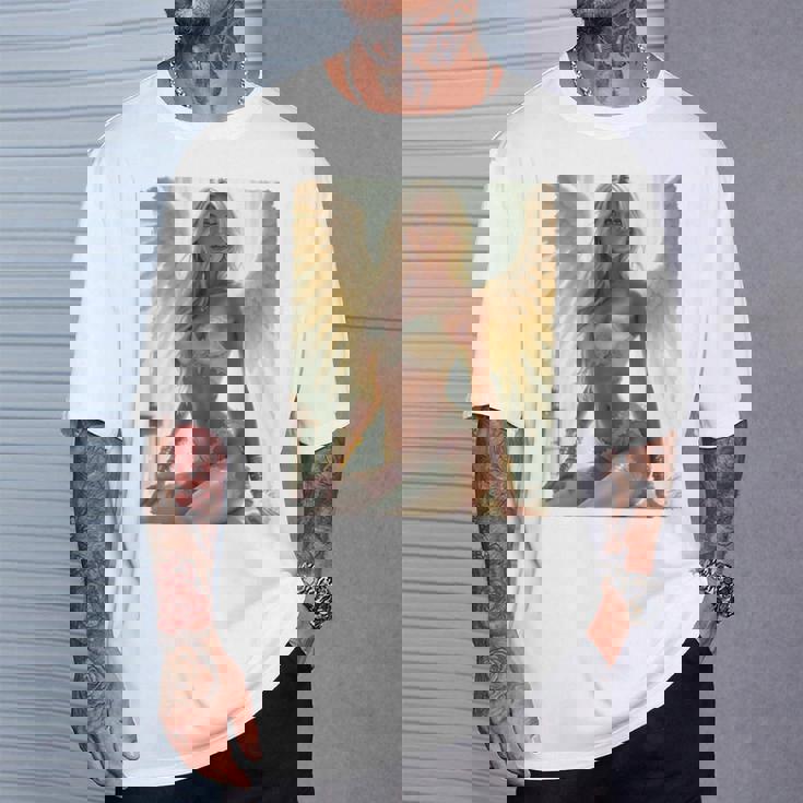 セクシーガールグラフィックtシャツ セクシーシッティングエンジェルピンナップバックプリント Tシャツ 彼への贈り物