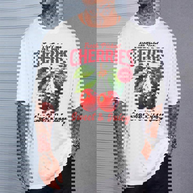 チェリーファーマーズマーケット フレッシュピックチェリー チェリー好き Tシャツ 彼への贈り物