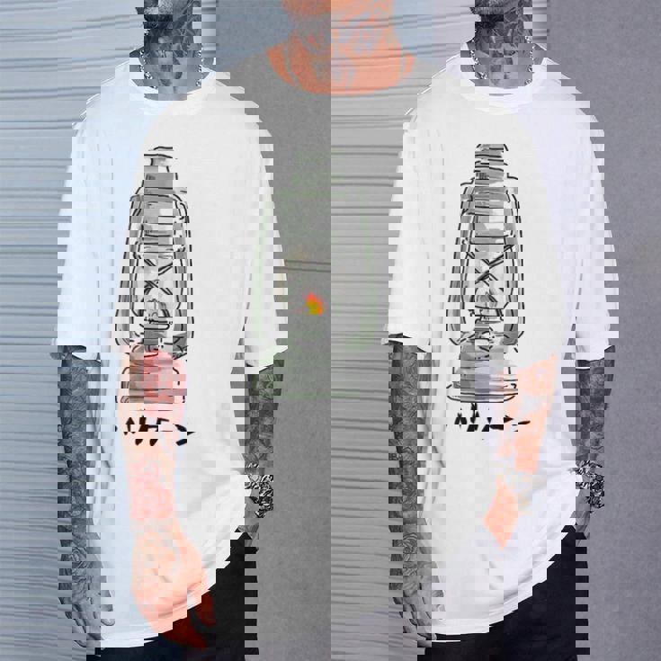 ハリケーンランタンtシャツ白 Tシャツ 彼への贈り物