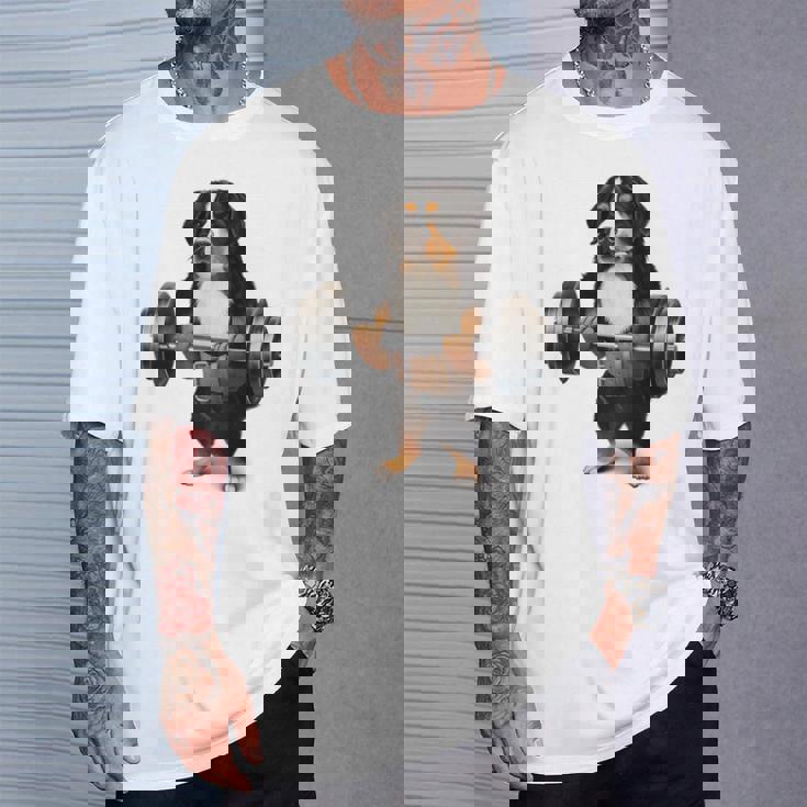 バーニーズマウンテンドッグ ウェイトリフティング フィットネスジム Tシャツ 彼への贈り物