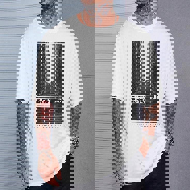 ピエロ ジョーカー 階段 ブロンクス Nyc W モダンギフト Tシャツ 彼への贈り物