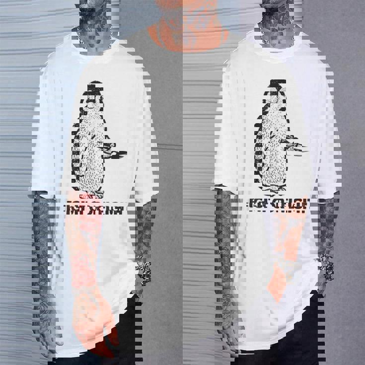 ファイト・オア・フライト・ファニー・ペンギン・パンク Tシャツ 彼への贈り物