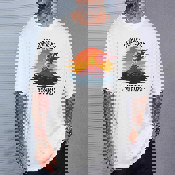 ポンペイ訪問 面白いローマの歴史 Tシャツ 彼への贈り物