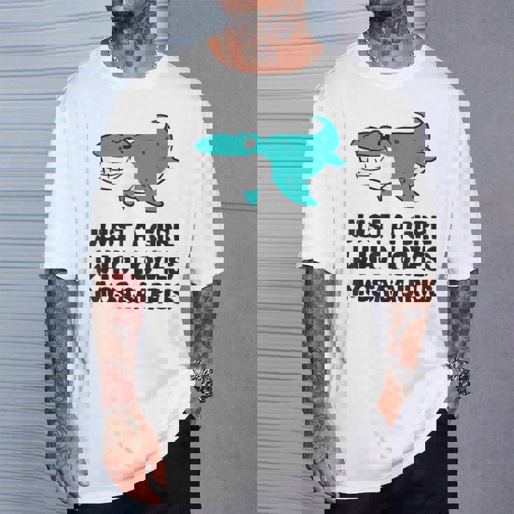 モササウルスが好きな女の子だけ Tシャツ 彼への贈り物