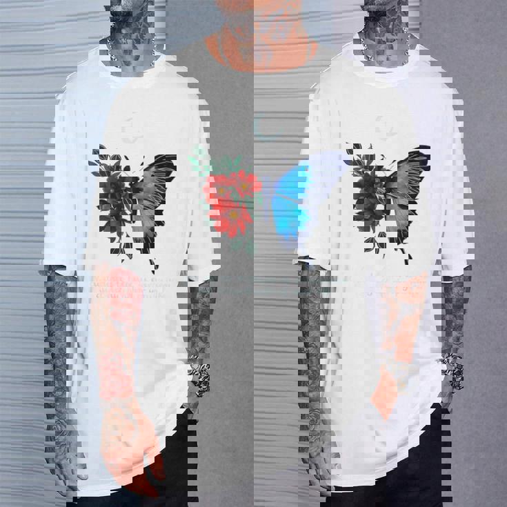 モナーク 蝶 天体 蝶 太陽 月 満ち欠け マジカル。 Tシャツ 彼への贈り物