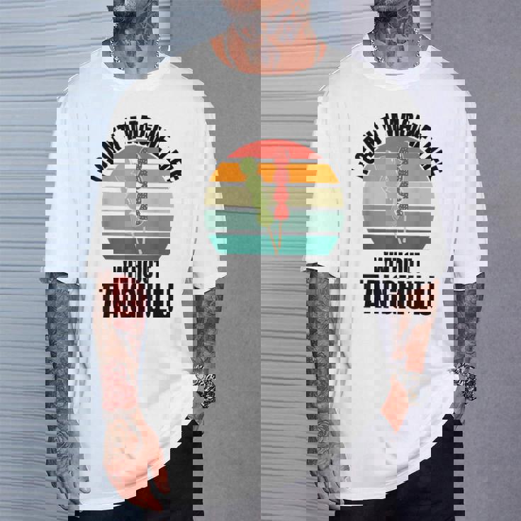 レトロタングル「Tanghuluなしでは人生は想像できない」 Tシャツ 彼への贈り物