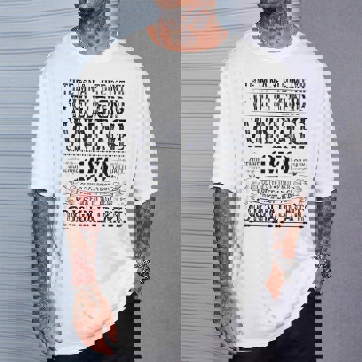 ヴィンテージ 1970 男性用 レトロ 面白い 1970 誕生日 Tシャツ 彼への贈り物