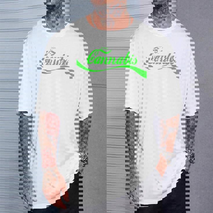 ヴィンテージ カンナビス アート レトロ マリファナ Thc レトロ 420日 ウィード Tシャツ 彼への贈り物