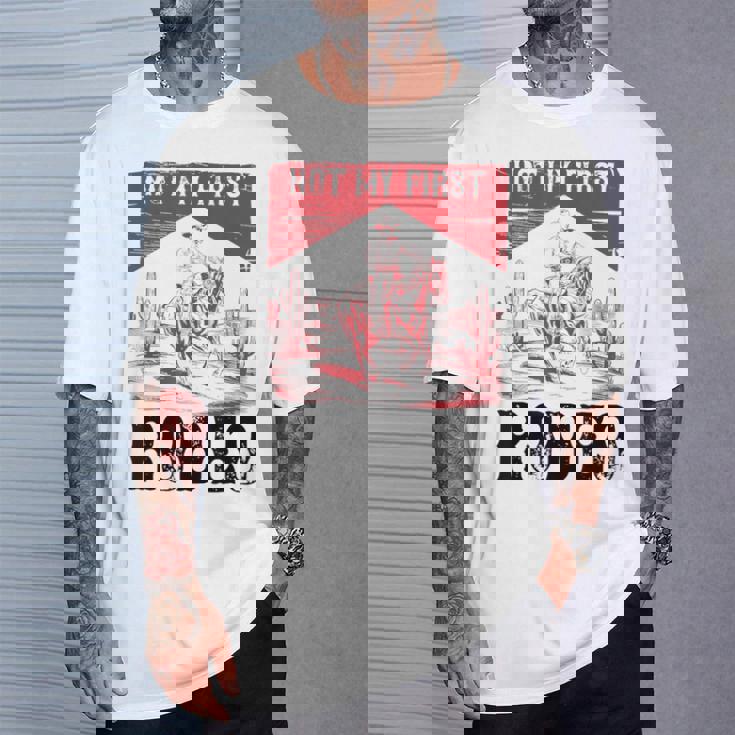 ヴィンテージ・ノット・マイ・ファースト・ロデオ、ファニー・ライディング・カウボーイ・ロデオ Tシャツ 彼への贈り物