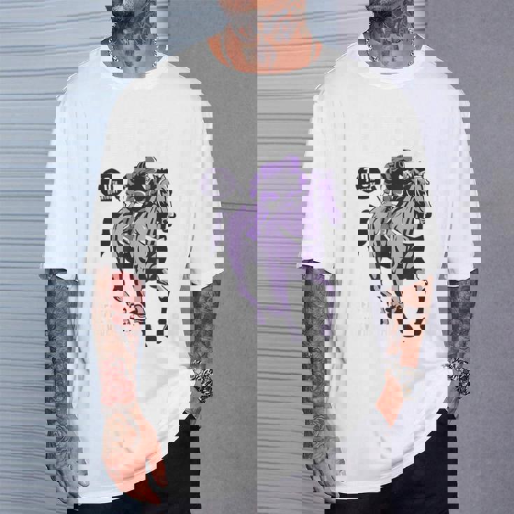 古希祝い 競馬好き うま 馬好き 父 母 男性 女性 70歳お祝い Life's Race Always Chase Tシャツ 彼への贈り物