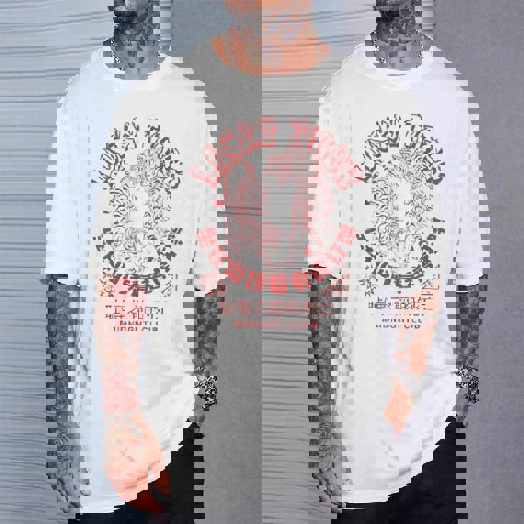 寅年 中華 テイクアウト 料理 アジアン タトゥー レトロ ラーメン Tシャツ 彼への贈り物