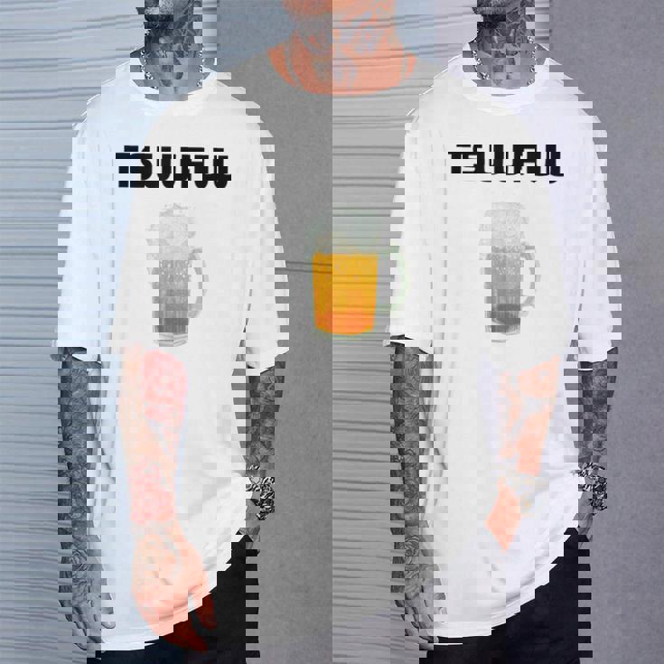 痛風 ビール 自虐 デブ ウケる ギフト ロゴ 面白 ジョーク おもしろ ネタ オリジナル 白 Tシャツ 彼への贈り物