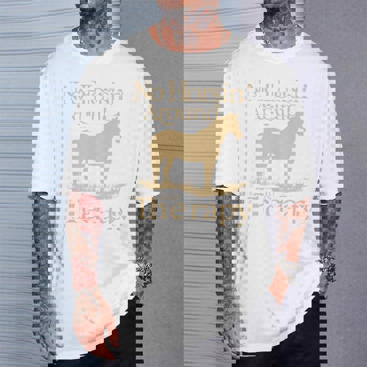 面白い 治療的 乗馬 馬 補助療法 ヒーリング 長袖tシャツ Tシャツ 彼への贈り物